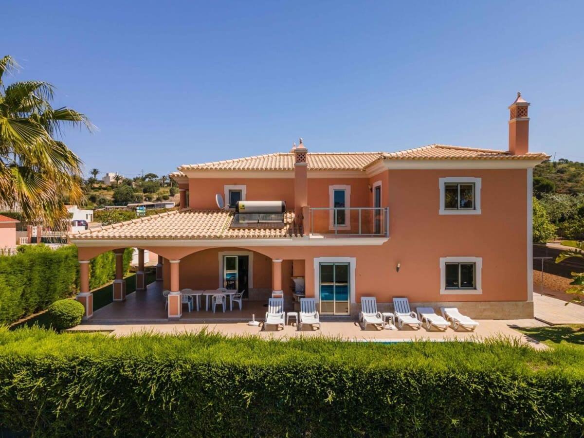Ferienhaus Hugo - Bright Modern Walk To Restaurants Albufeira