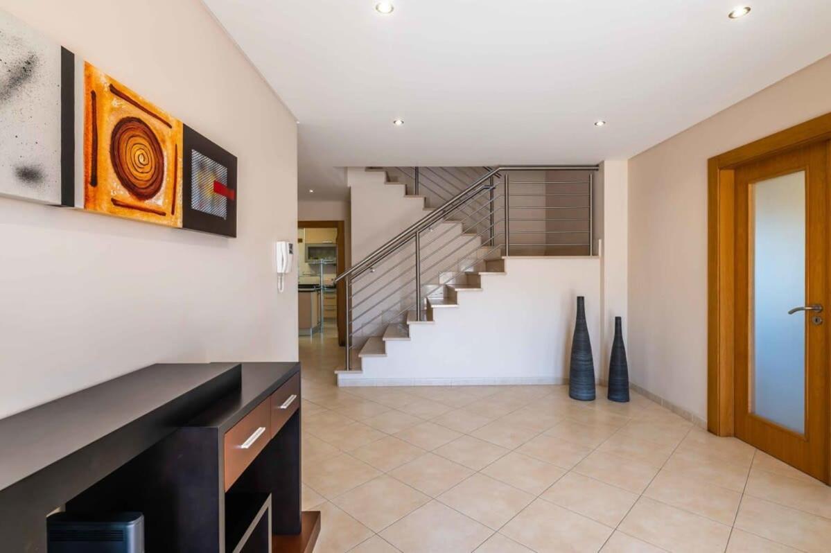 Ferienhaus Hugo - Bright Modern Walk To Restaurants *