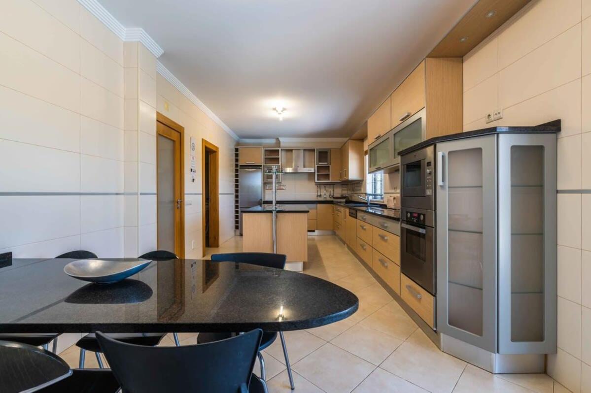 Ferienhaus Hugo - Bright Modern Walk To Restaurants *